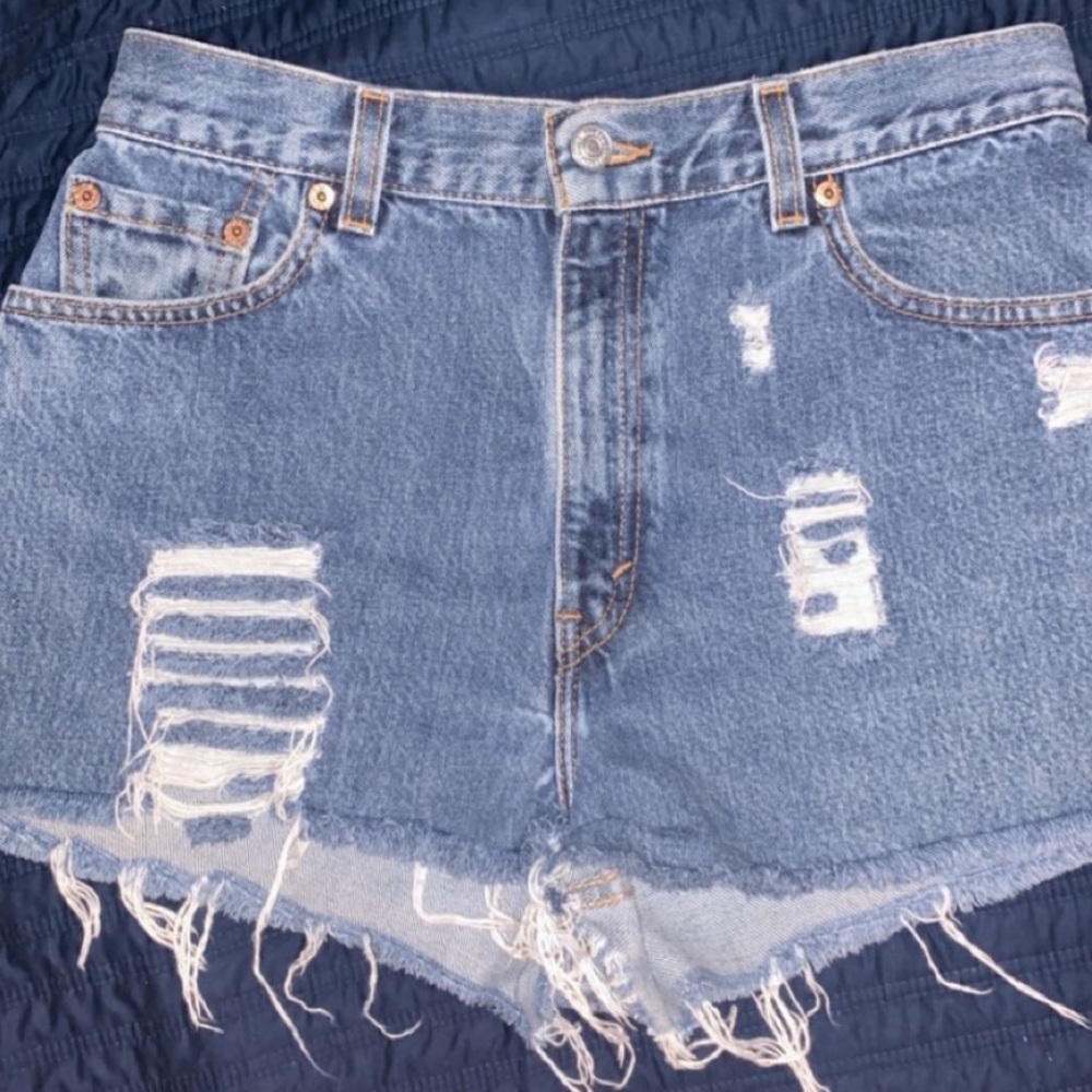Levi’s shorts